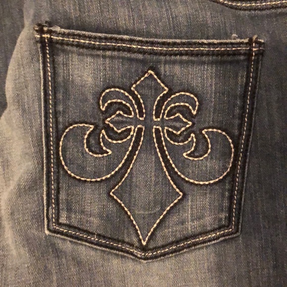 2 pairs of straight leg jeans - Picture 2 of 8